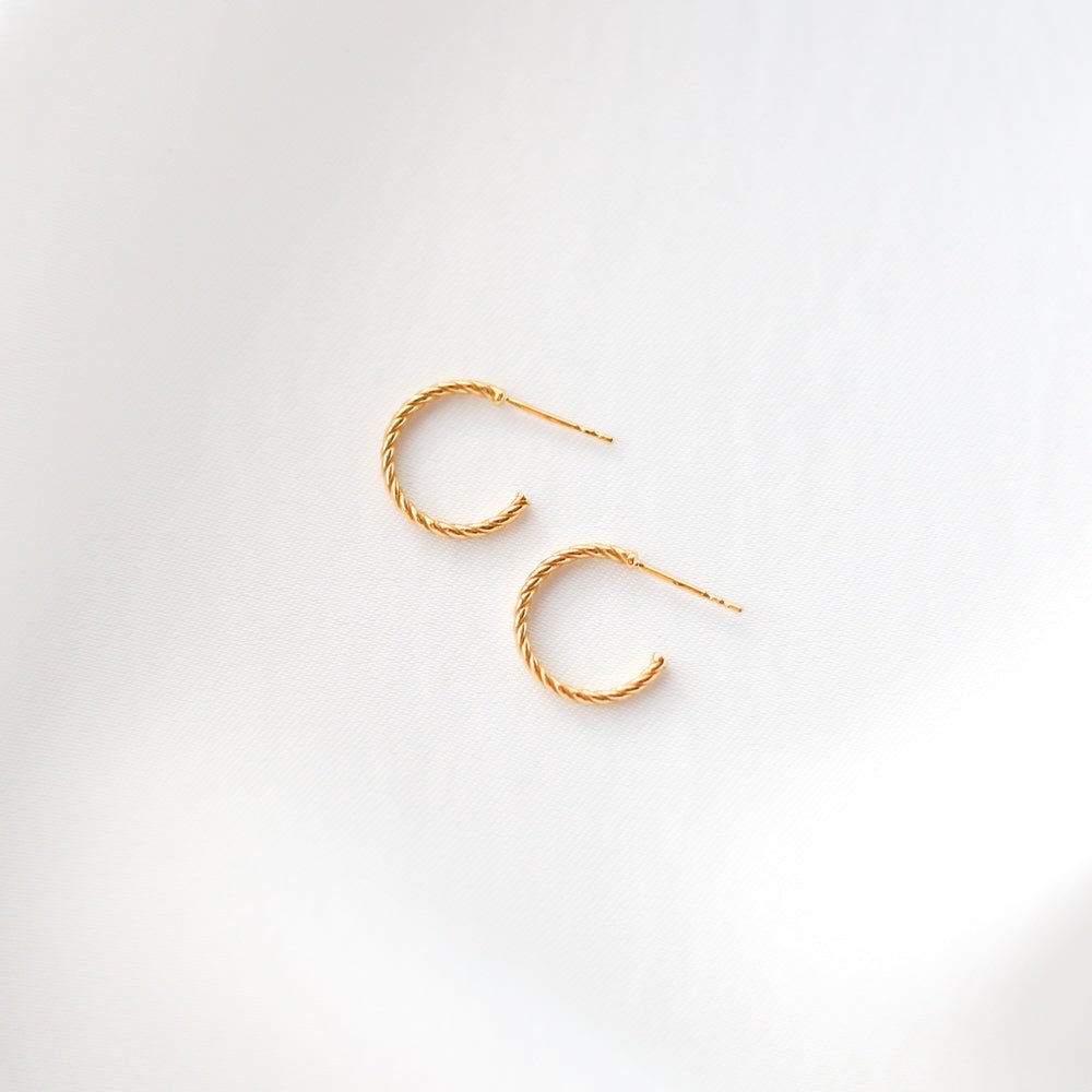 Rope Huggies Earrings - 24k Gold Vermeil - Vinci Woman