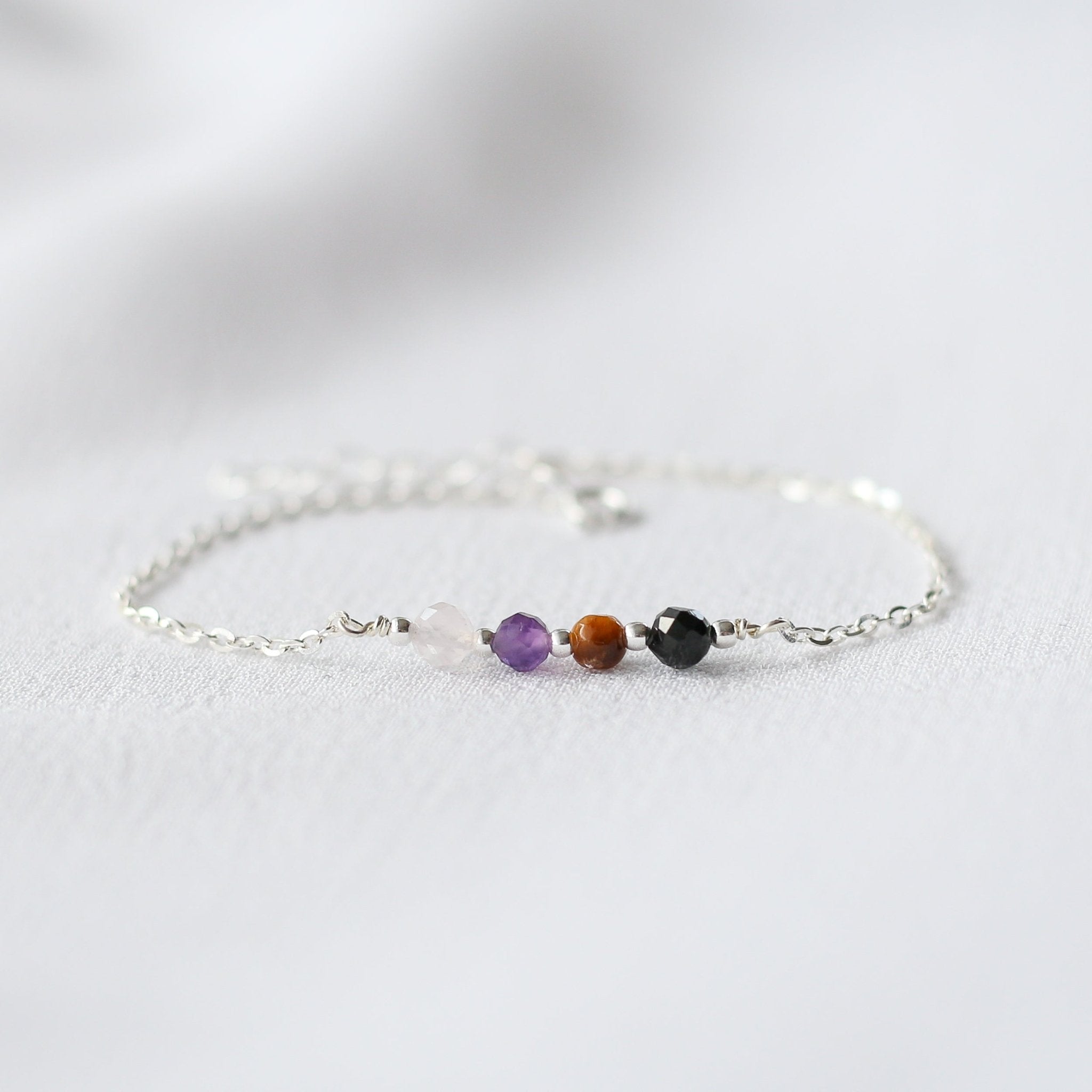 Empath Protection Chain Bracelet - Support for Sensitive Souls - Vinci Woman