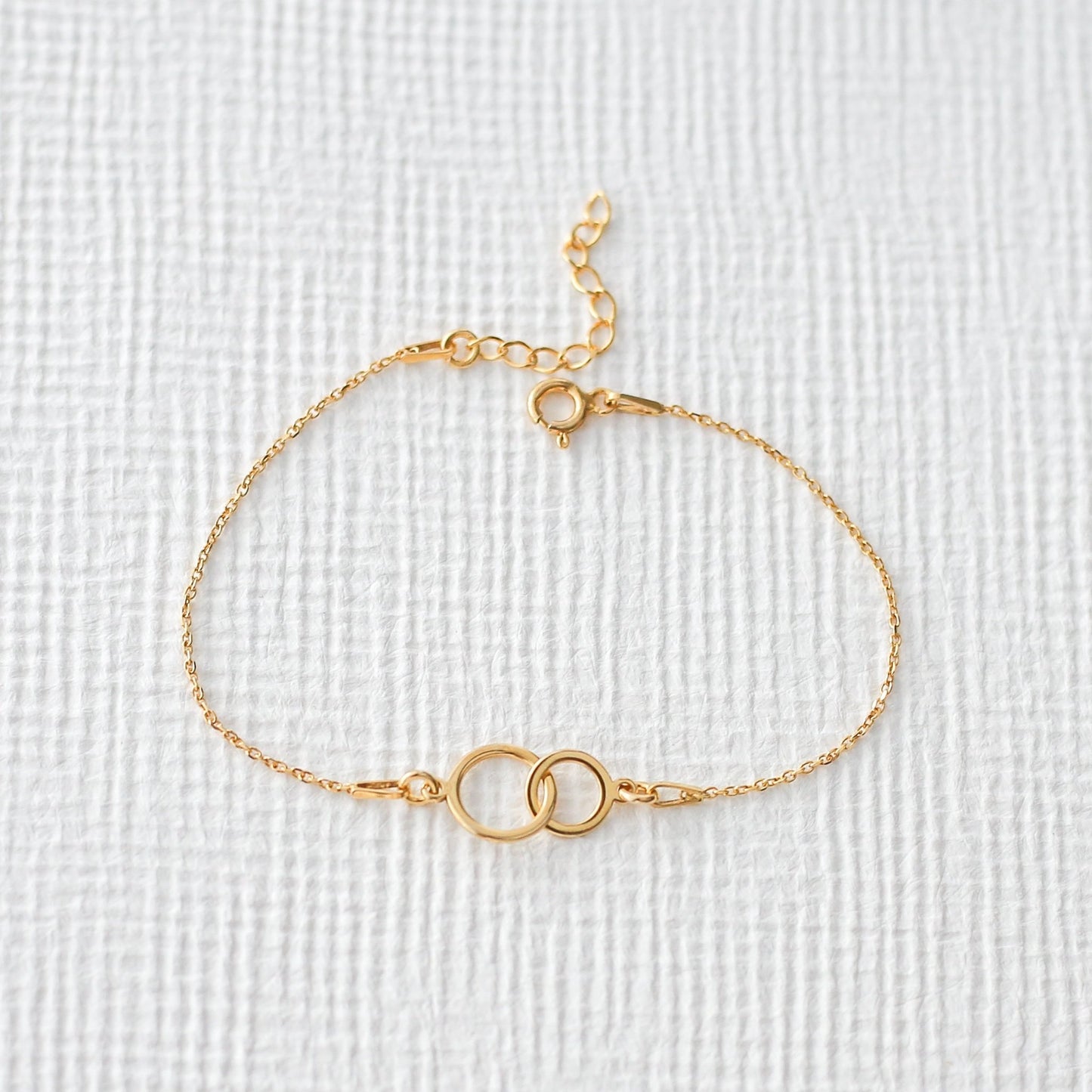 New Beginnings Bracelet - Interlocking Circles - Vinci Woman
