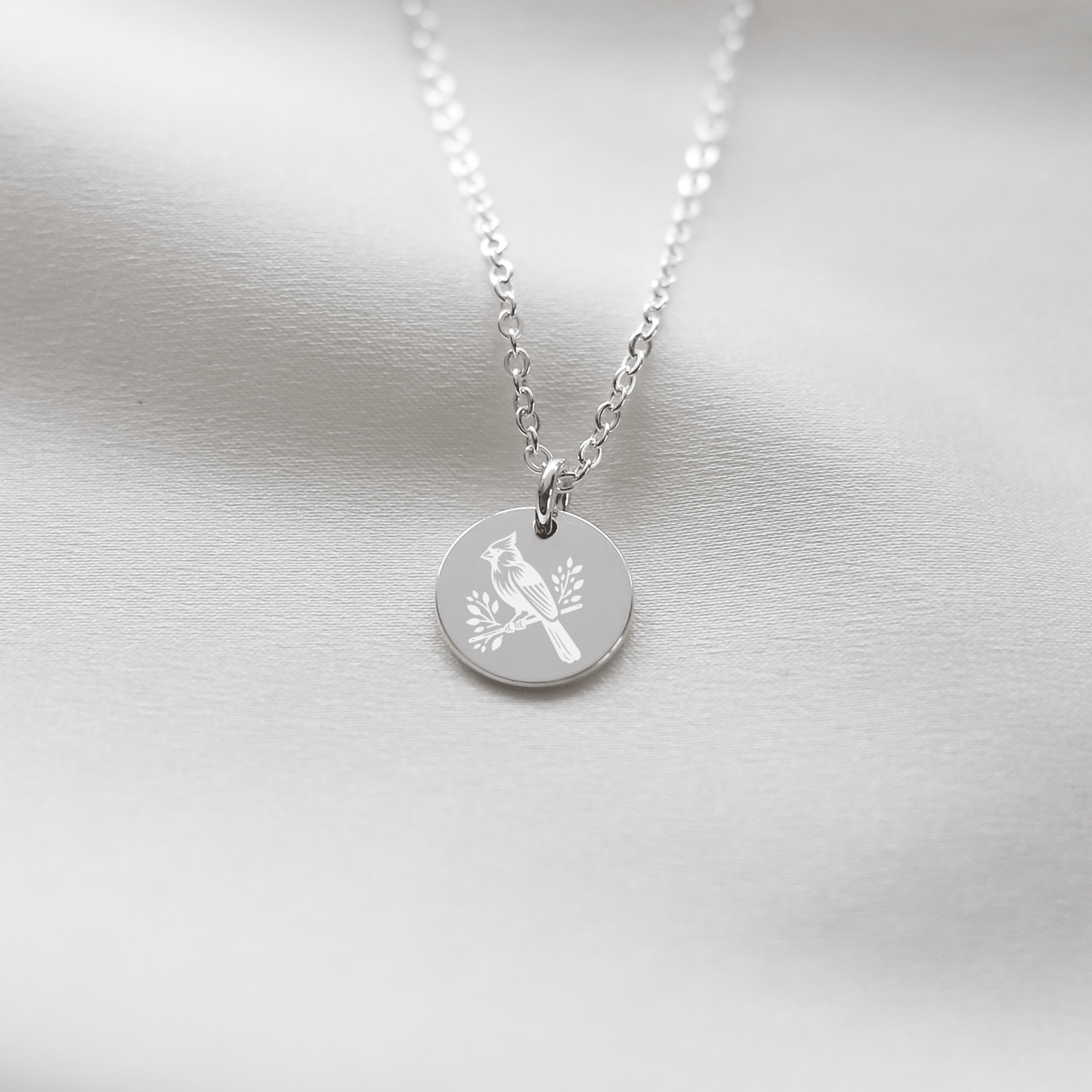 Cardinal Necklace – Memorial Gift for Loss and Remembrance - Vinci Woman