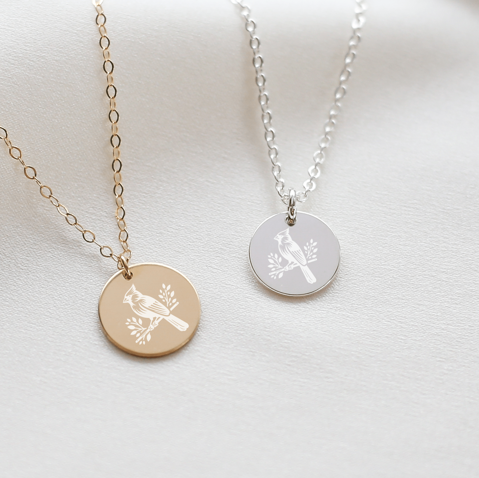 Cardinal Jewelry – Memorial Gift for Loss · Bracelet · Necklace · Set - Vinci Woman