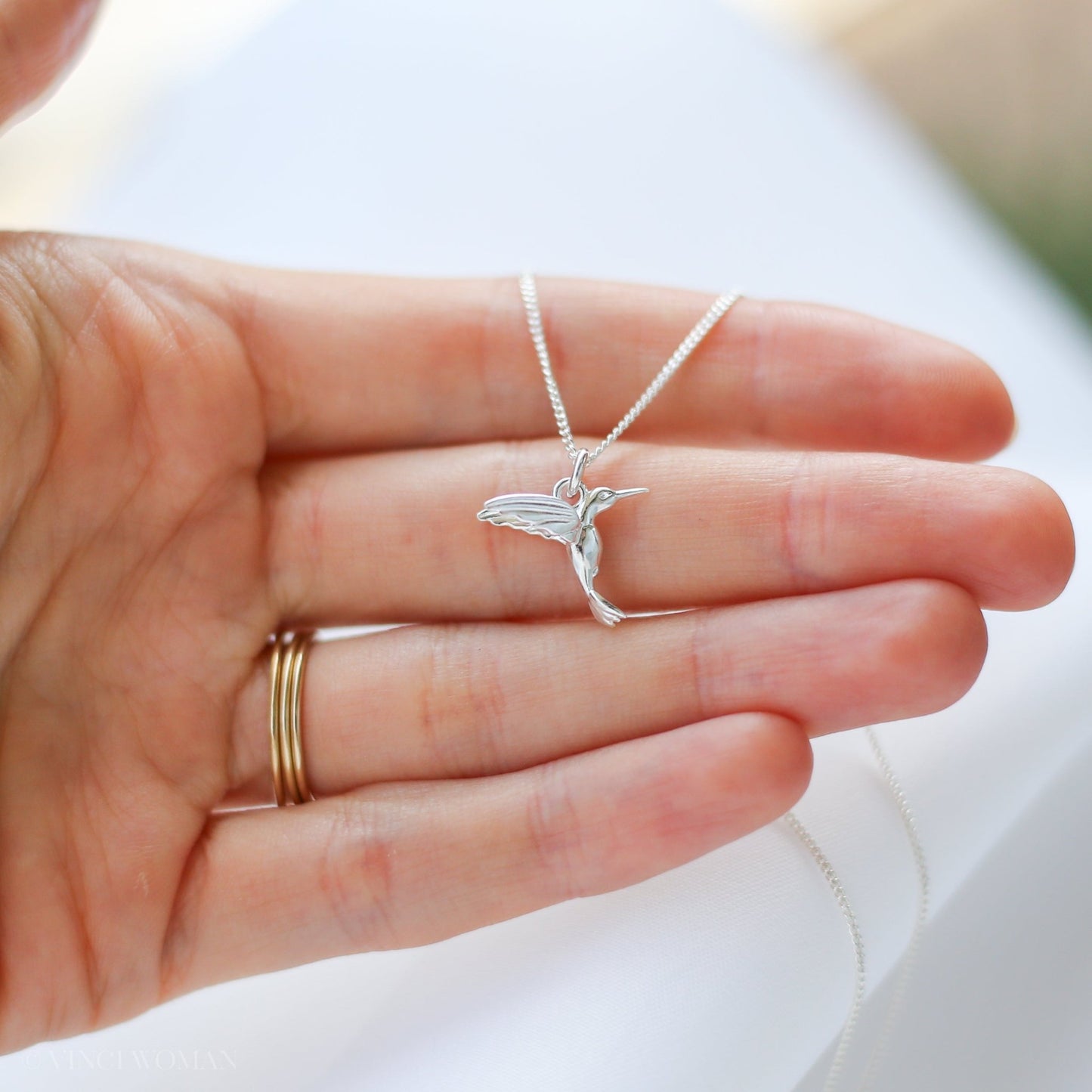 Hummingbird Resilience Necklace - Vinci Woman