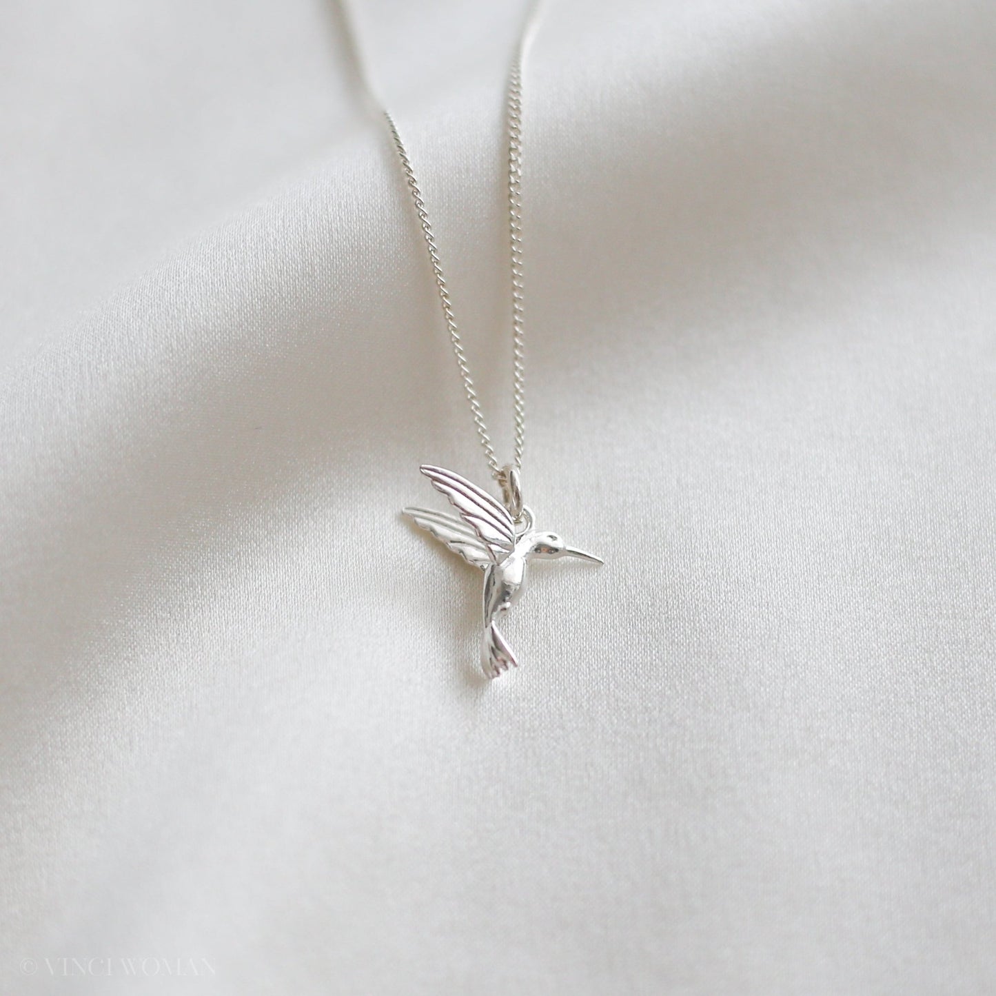 Hummingbird Resilience Necklace - Vinci Woman