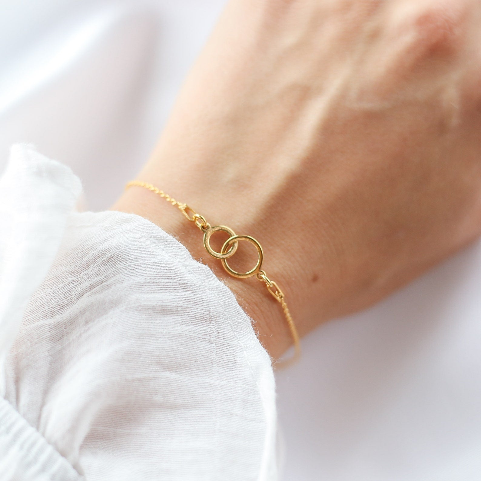 Mother and Daughter Bracelet - Interlocking Circles - Vinci Woman