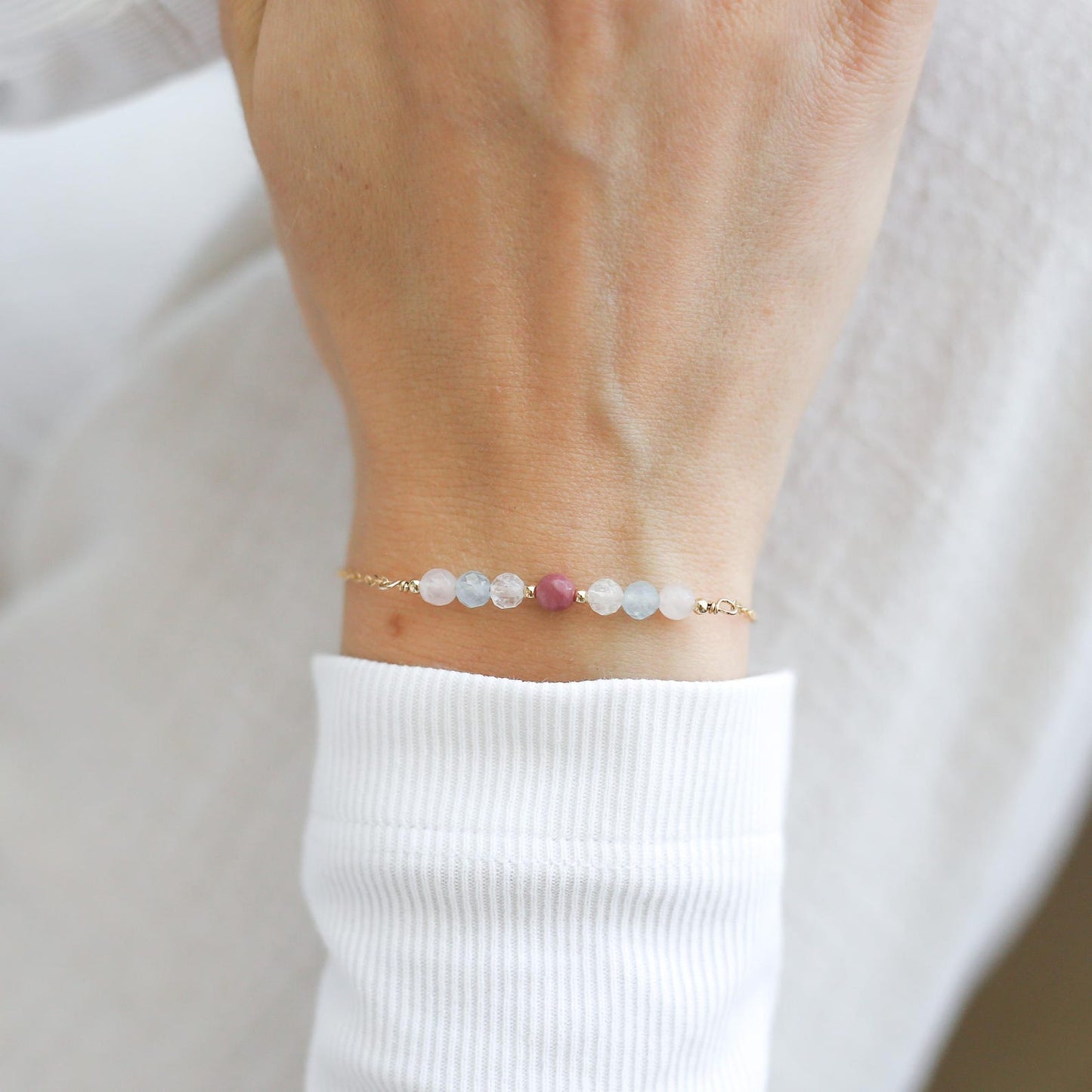 Healthy Pregnancy Chain Bracelet - Gift for Moms - to - Be - Vinci Woman