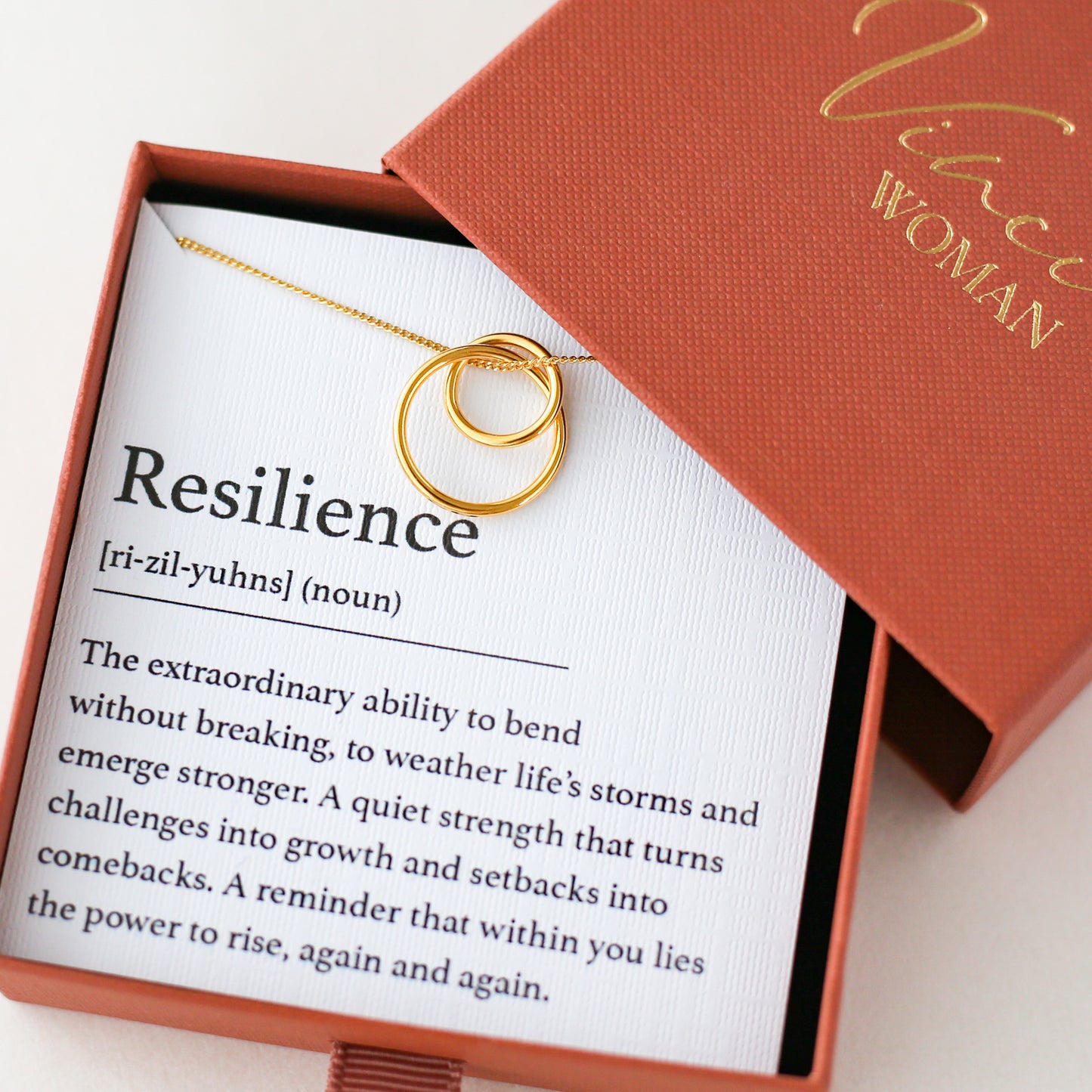 Resilience - Interlocking Circle Necklace - Vinci Woman