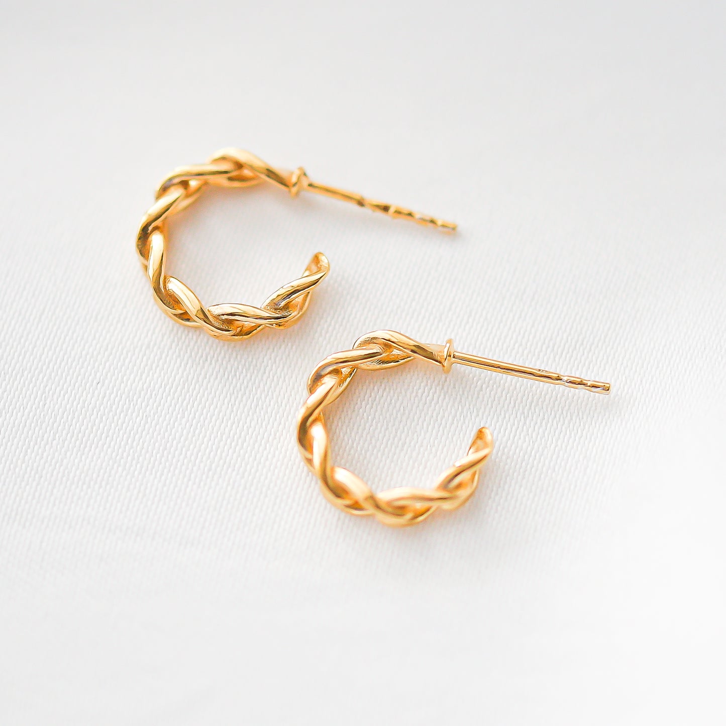 Chain Huggies Earrings - 24k Gold Vermeil - Vinci Woman