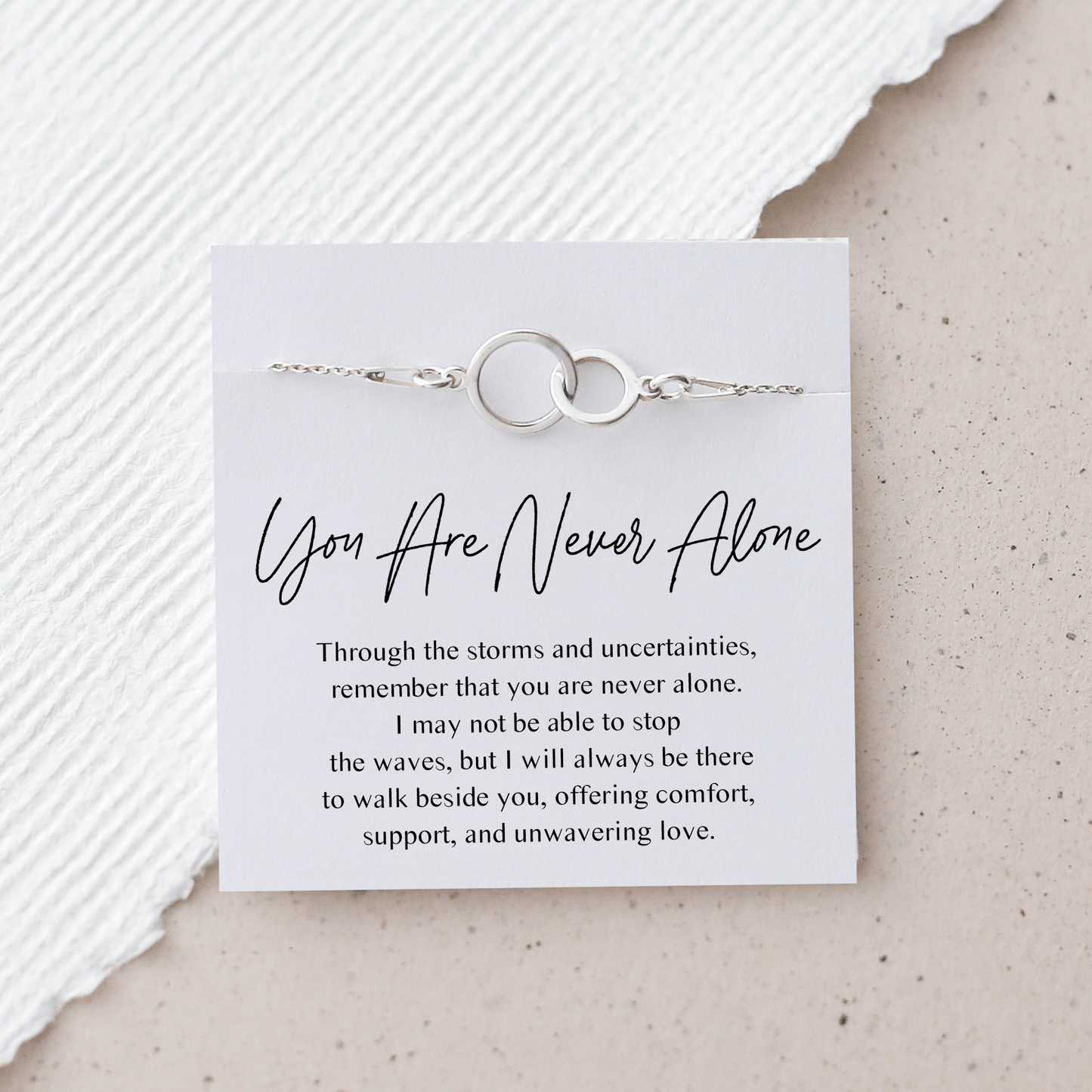 You Are Not Alone Bracelet – Interlocking Circles - Vinci Woman