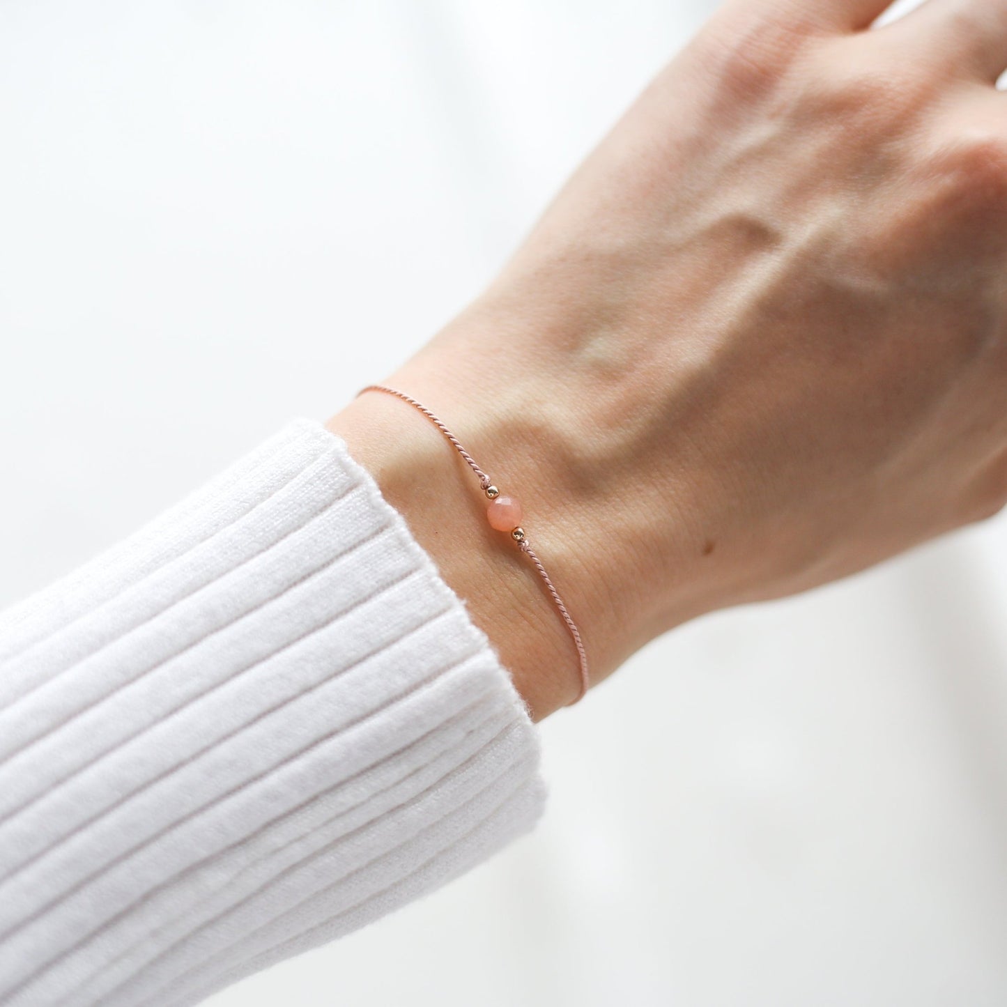 Pregnancy Wish - Dainty Crystal Cord Bracelet - Vinci Woman