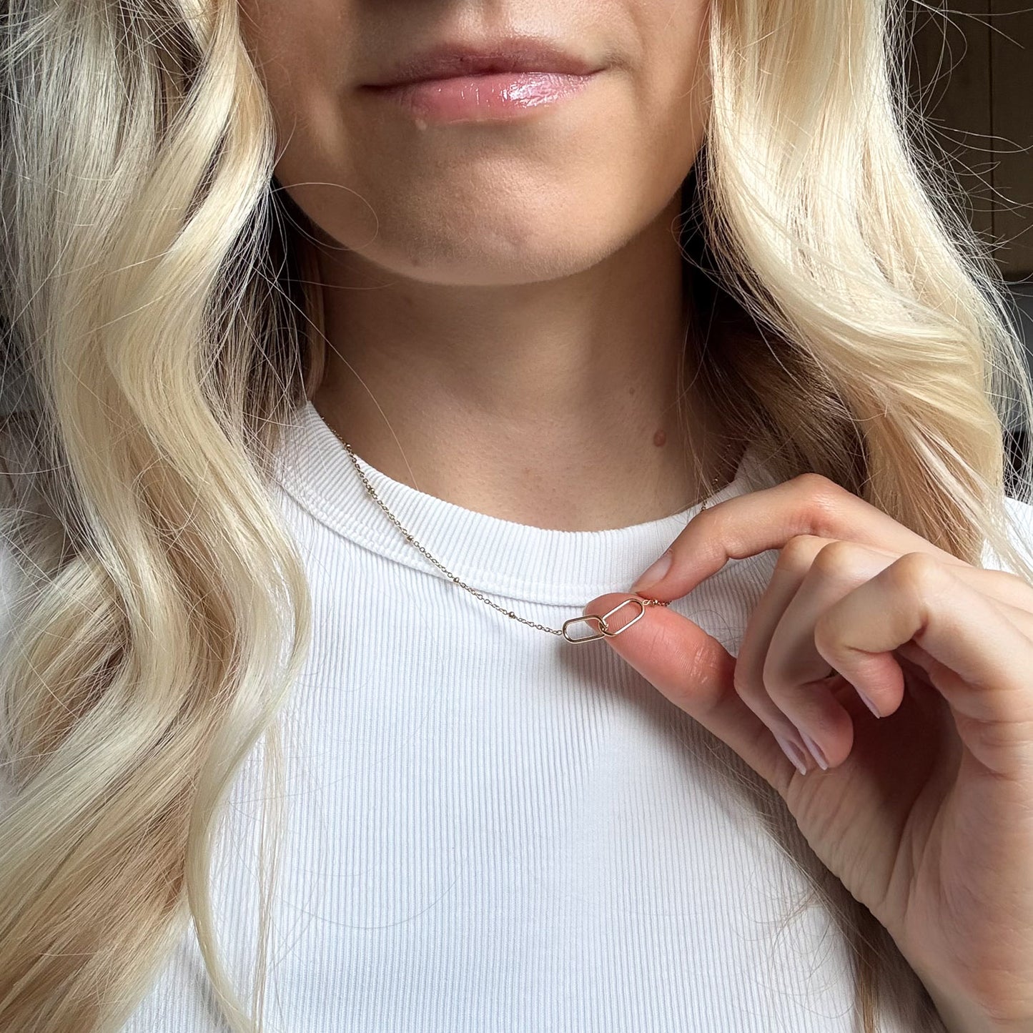 Interlocking Minimalist Necklace - Vinci Woman