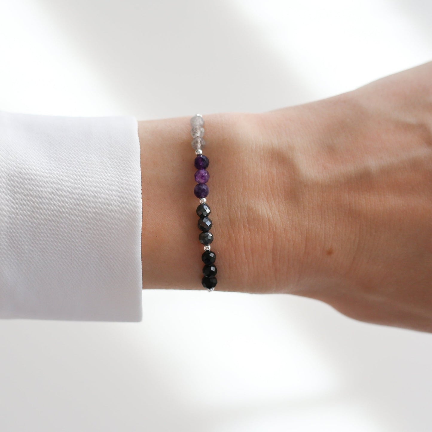 Travel Protection Crystal Bracelet - Vinci Woman