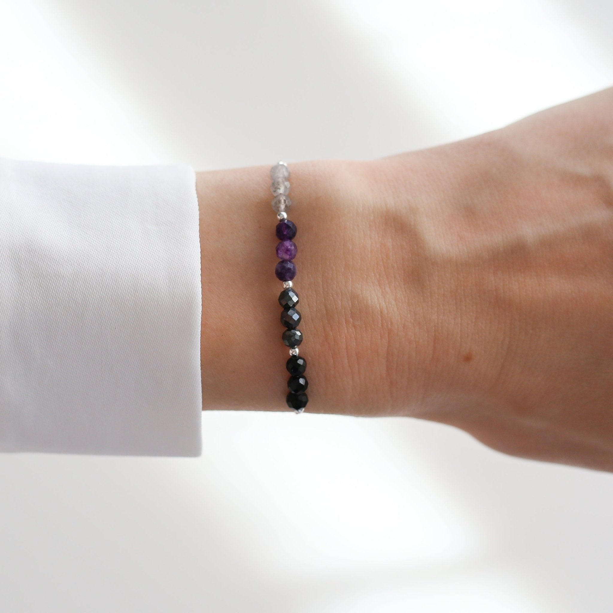 Travel Protection Crystal Bracelet - Vinci Woman