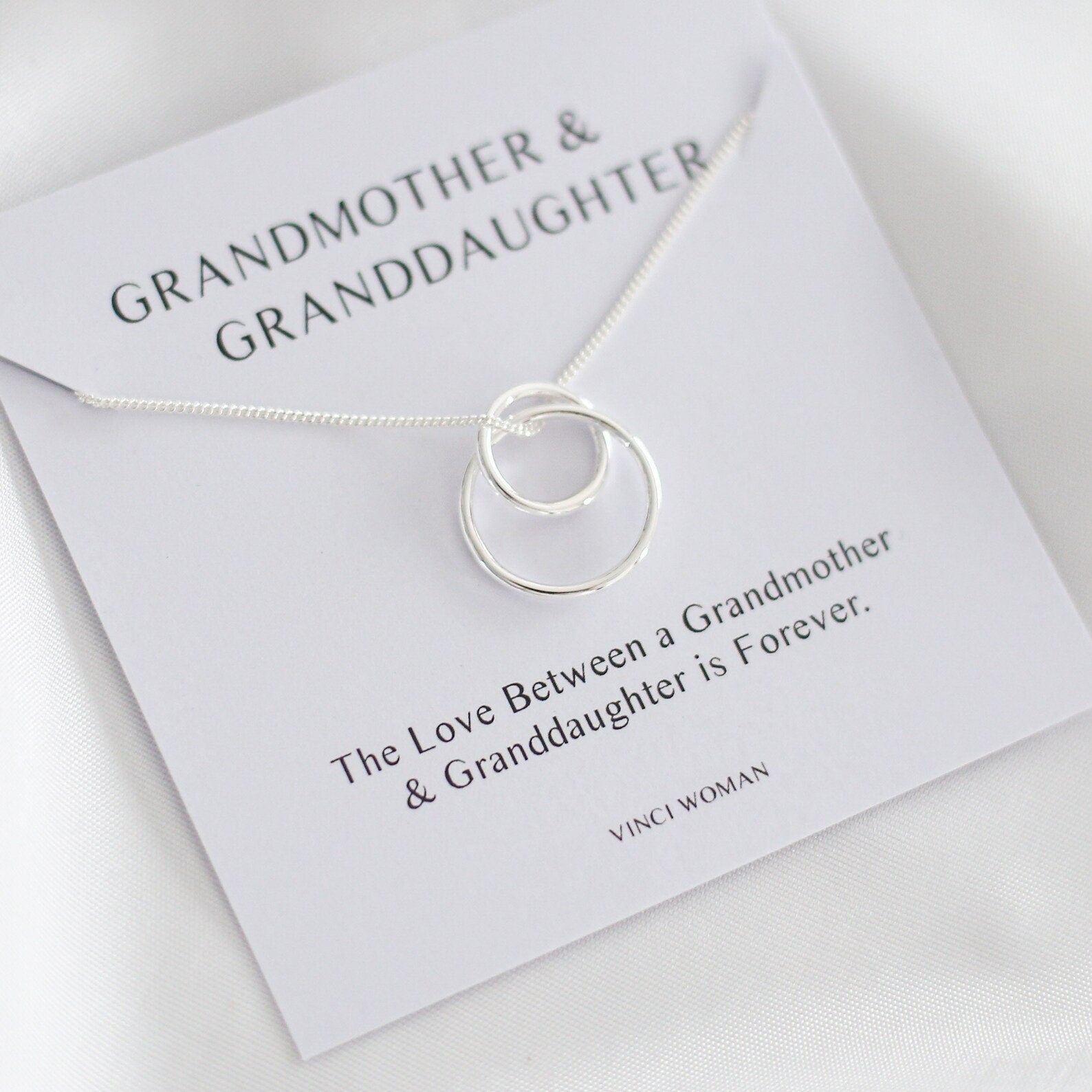 Interlocking Circle Necklace - Grandmother & Granddaughter - Vinci Woman