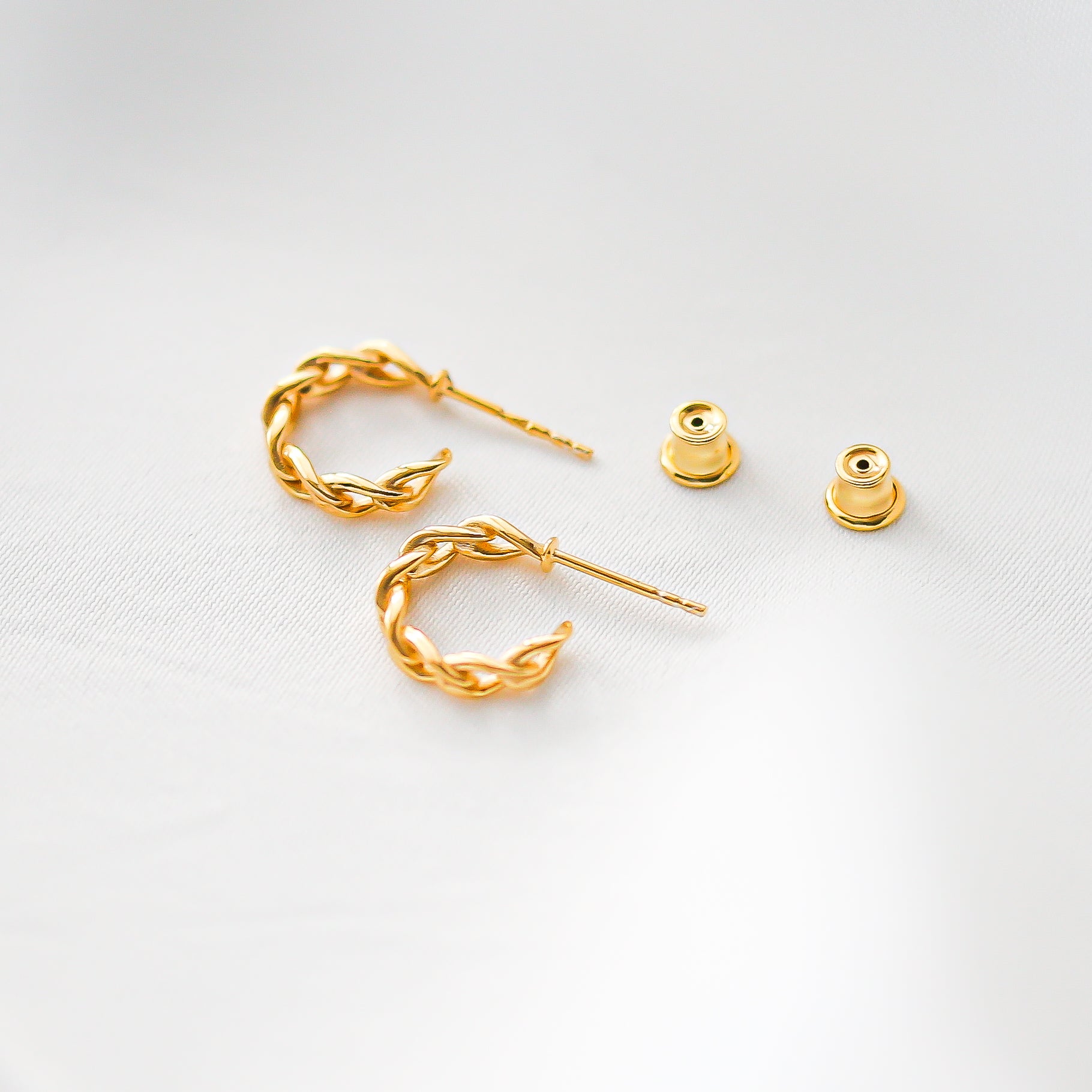 Chain Huggies Earrings - 24k Gold Vermeil - Vinci Woman