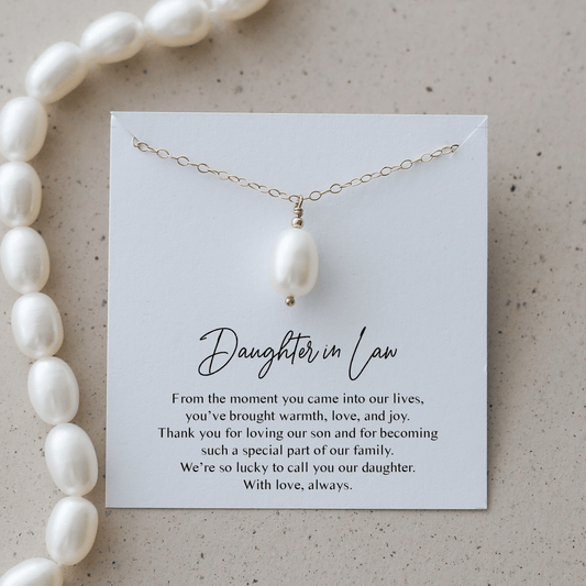 Daughter - in - Law Gift - Freshwater Pearl Necklace - Vinci Woman