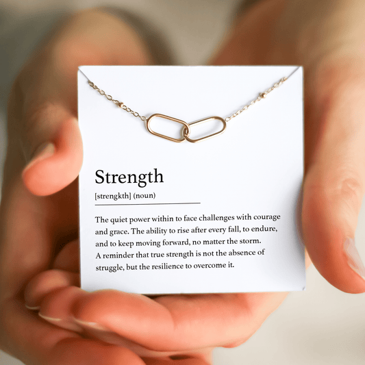 Strength Necklace - Vinci Woman