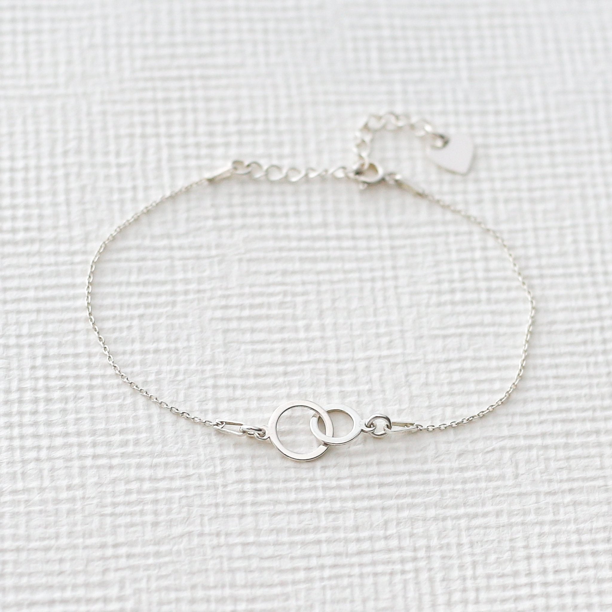 Grandmother & Granddaughter Bracelet – Interlocking Circles - Vinci Woman